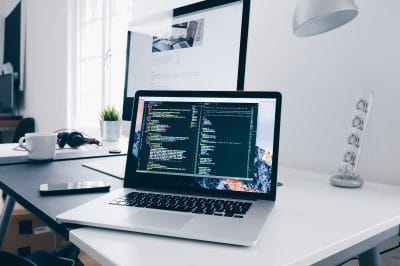 Ordinateur reconditionné installé et configuré à domicile