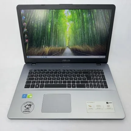 Asus Vivobook 17