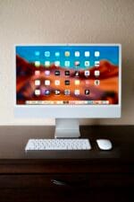 iMac 24 pouces bleu avec écran Retina 4,5K