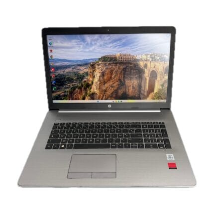 HP 470 G7 reconditionné, PC portable 17,3 pouces Full HD argent vu de face